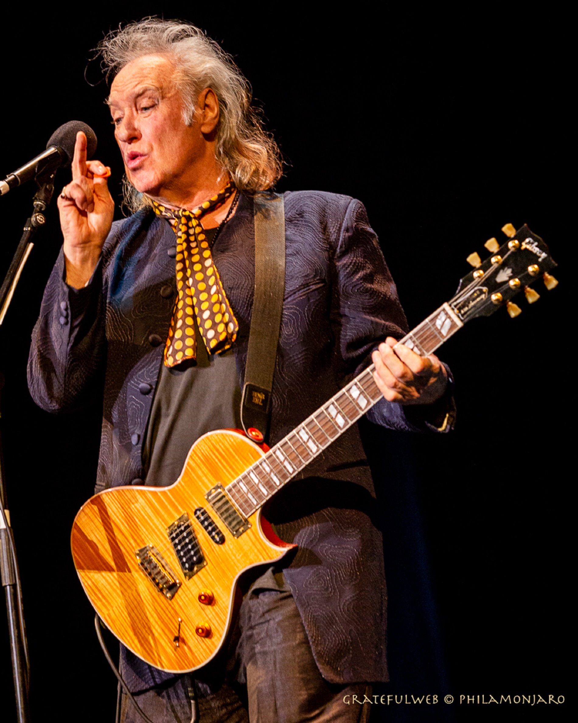 Dave Davies of The Kinks live at Genesse Theatre 