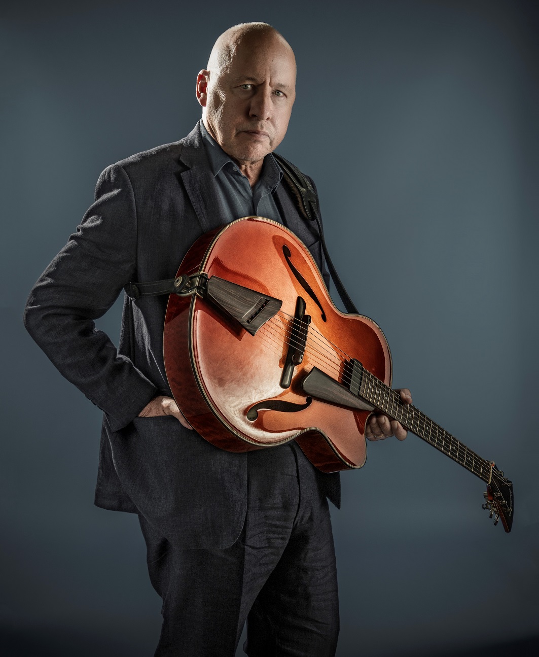 Mark Knopfler sets North American tour dates for summer 2019 in support