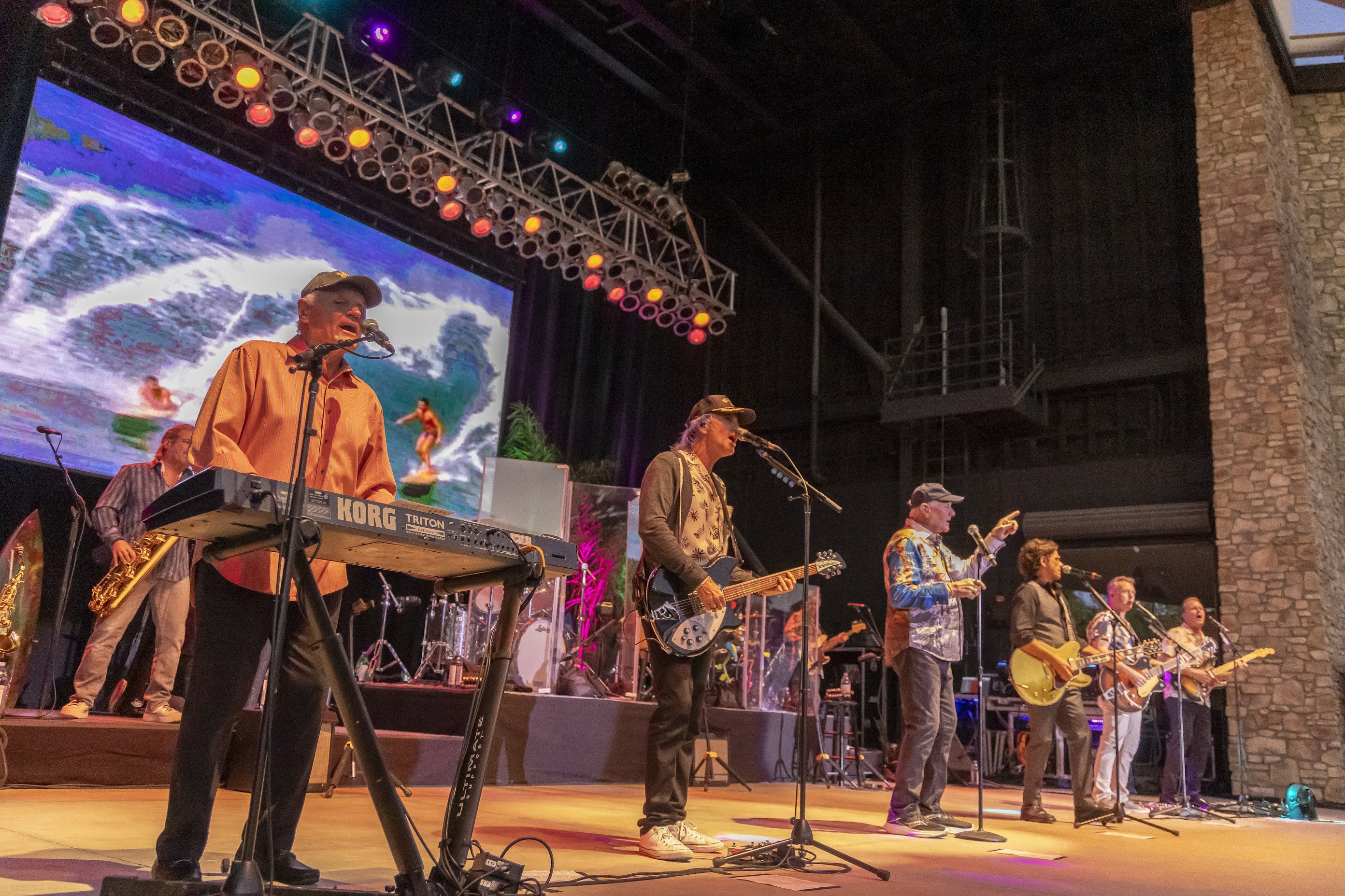 Good Vibrations and Star Power: The Beach Boys and John Stamos Shine at Vina Robles