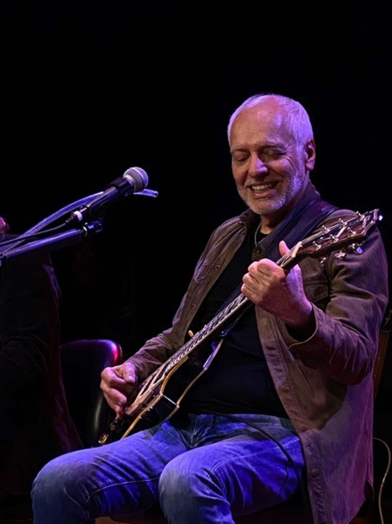 Peter Frampton confirms "The Positively Thankful Tour"