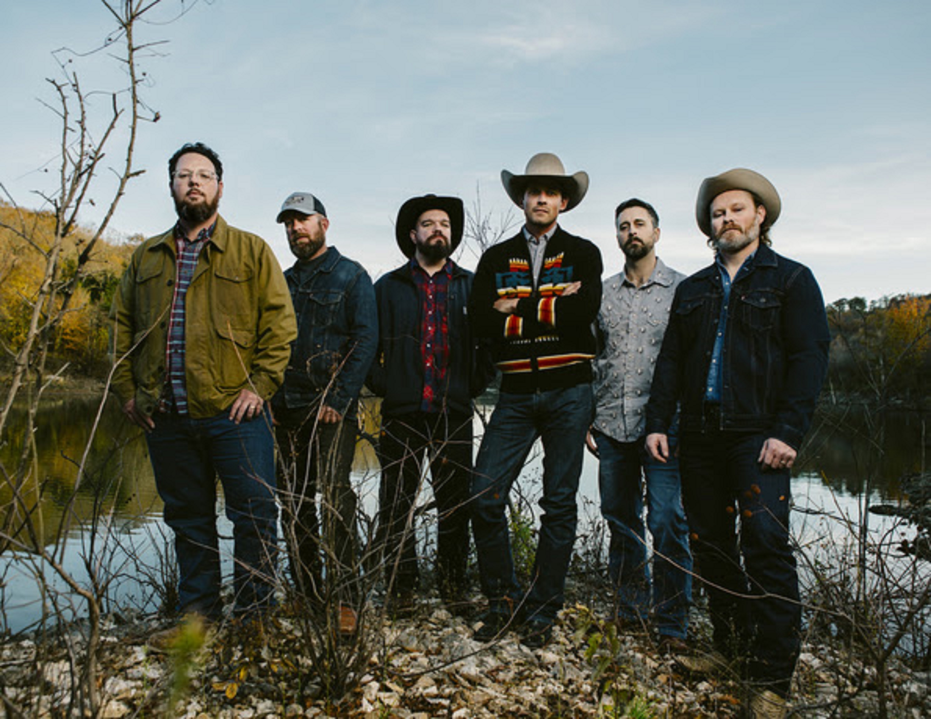 Turnpike Troubadours end 2024 with 3-song performance in penultimate episode of “Yellowstone”