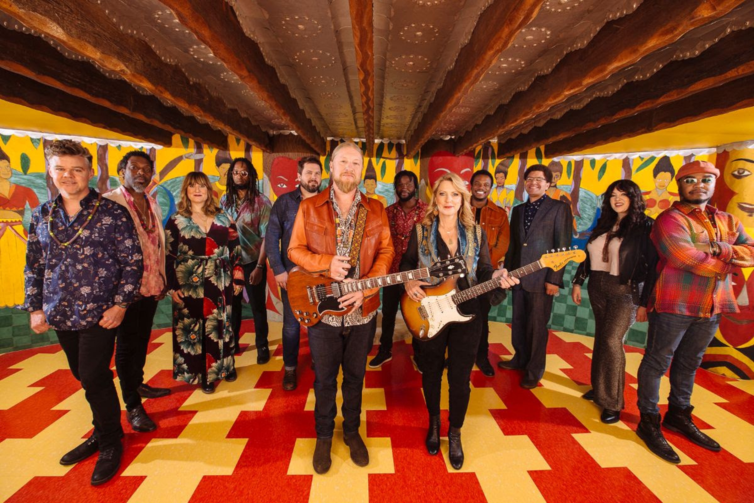 TEDESCHI TRUCKS BAND RELEASES SECOND (of 4) ALBUMS: I AM THE MOON ...