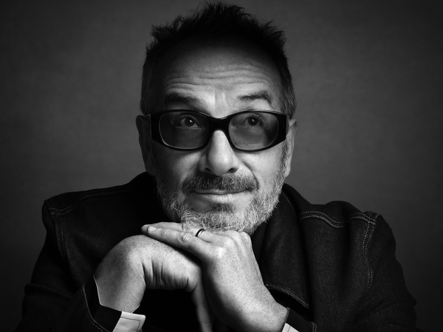 ELVIS COSTELLO Songwriter - Singer and Star of Stage and Screen Set To Appear in NY AREA For FINE ART TOUR