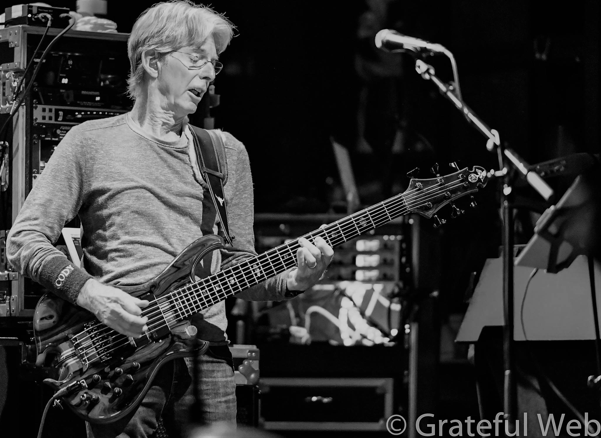 Phil Lesh at 85: An Unbroken Chain Across the Cosmos | Grateful Web