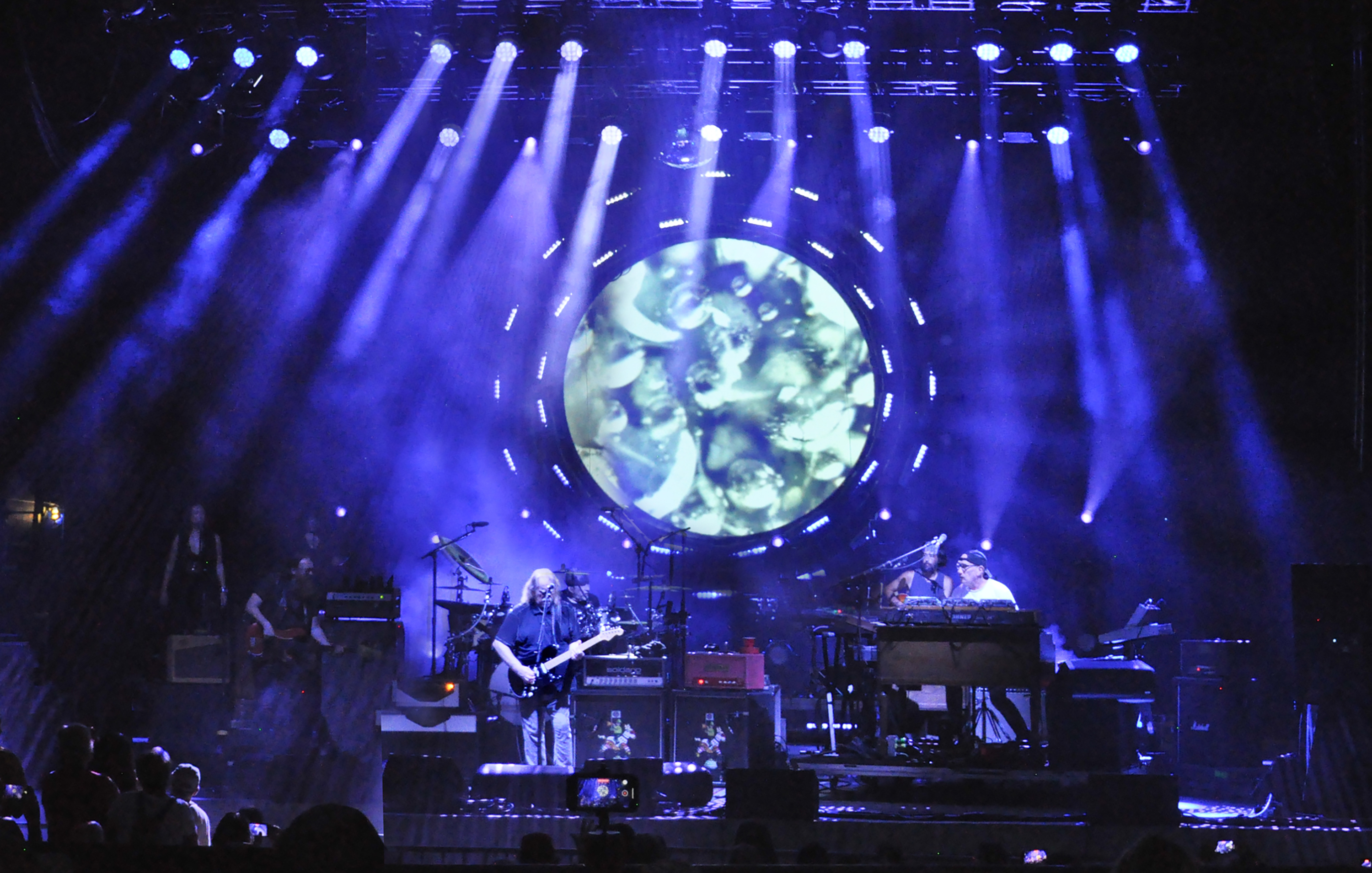Gov't Mule stage lighting and projections | Columbus, Ohio