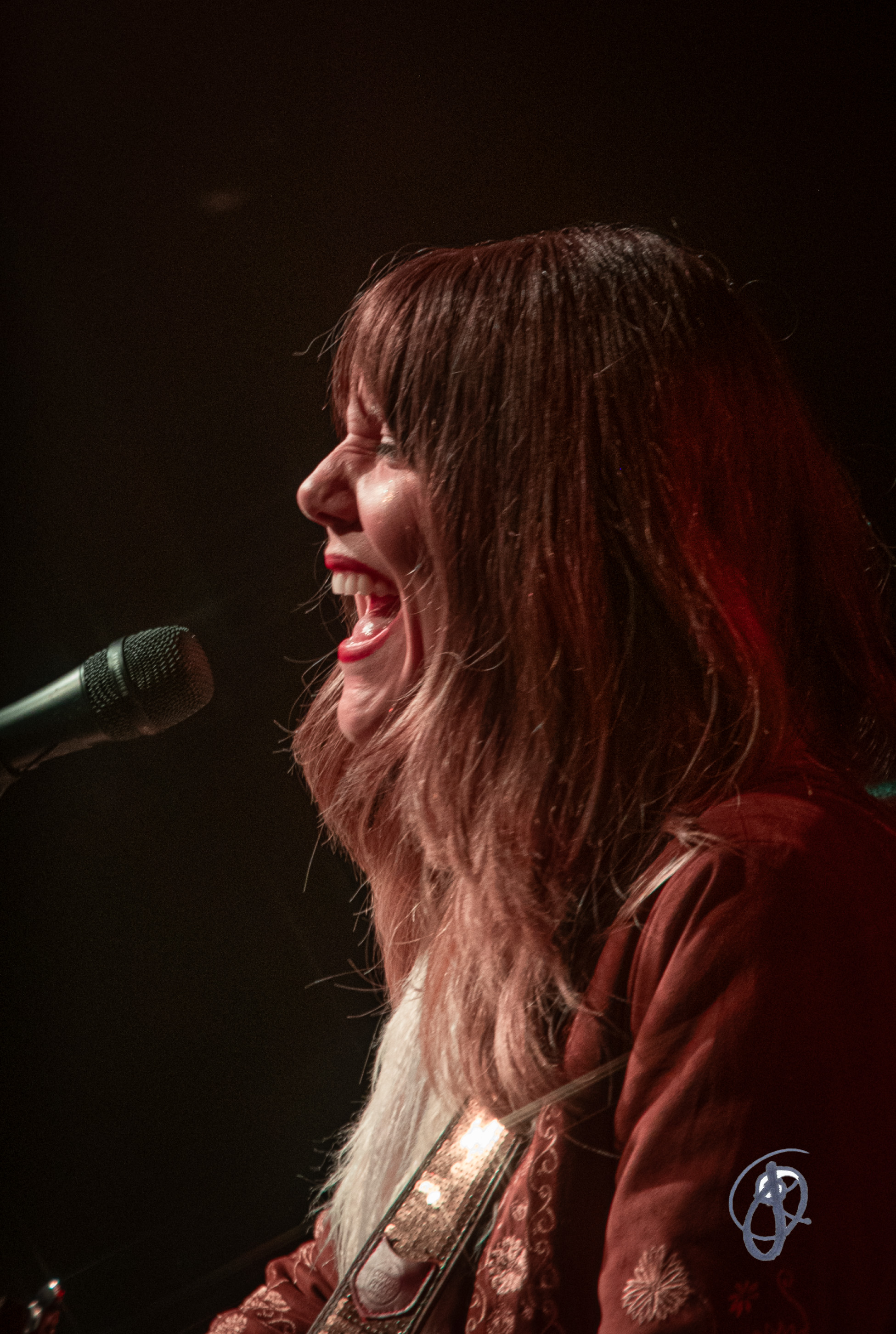 Molly Tuttle | Photo by June Jameson