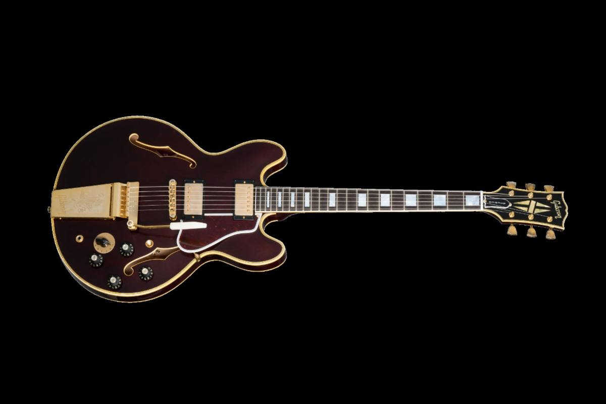 Above: the Gibson B.B. King “Rumble in the Jungle” 1974 ES-355​